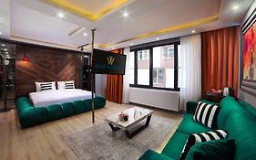 Walton Residence Sisli Weekly Sterilized